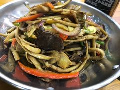 -疯狂鸭脑壳(俱进路店)