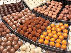 -Laderach 莱德拉(上海环贸iapm店)