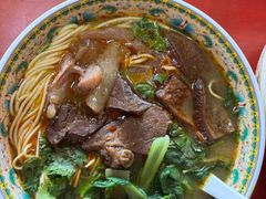 -金杨拉面王小吃面馆·牛三宝面·红烧牛肉粉