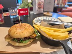 -必胜客(沈辽路万达店)