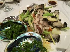 -Sun World Chinese Restaurant 新世界海鲜酒家