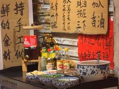 -旧街市鲜货老火锅(大光路店)