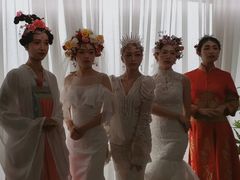 -群丽化妆摄影美甲纹绣培训学校