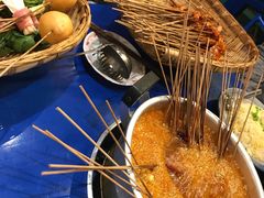 传统锅底-马路边边串串香(双井直营店)