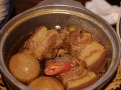 -Cuc Gach Quan Restaurant