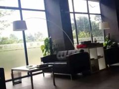 -宝捷星宝马·奔驰·保时捷专修·特斯拉钣喷中心(宝安店)