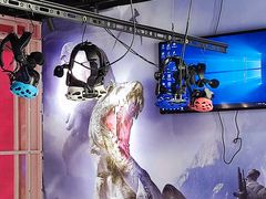 -VR+乐园·VR电竞·家庭亲子·密室逃脱·轰趴团建