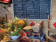 -蛮佬拾·乡里土菜馆(河西王府井店)