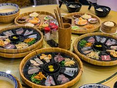 云南传统过桥米线-老国贸云南传统过桥米线(滇池店)