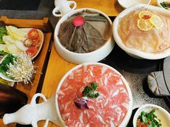 -潘小辣鲜肉老火锅