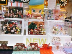 -泡泡玛特POPMART(上海环球港店)