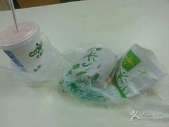 picture-华莱士·全鸡汉堡(鹭江桥店)