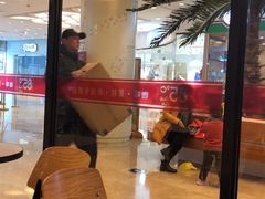 -UNI UNI(环亚凯瑟琳店)