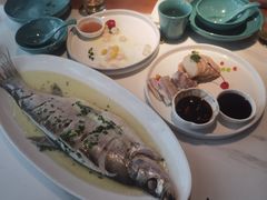 -荷塘秋月·本帮江浙菜(国权路店)