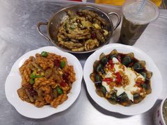 -小民大排档(光谷店)