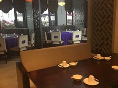 -温汤大酒店餐厅
