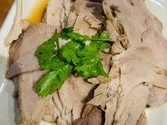 -亮亮面馆(经六路店)