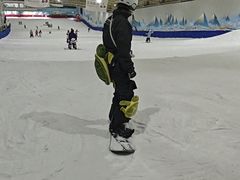 -乔波室内滑雪场