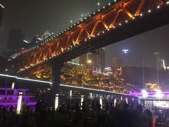 -屋顶顶城市·江景酒店-客房部