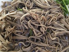 -溢心园香河肉饼总店