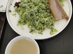 -鸿瑞興面馆(梅岭店)