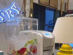 -泽西岛·影院沐足SPA(西大街店)