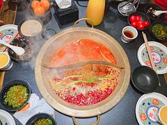 -沸炉重庆老火锅(军事博物馆店)