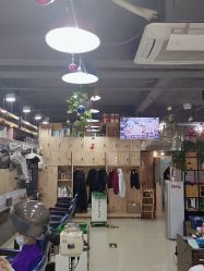 -阿兵荣辉美容理发有限公司