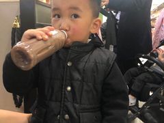 -K+全国连锁KTV(绿地缤纷天地店)