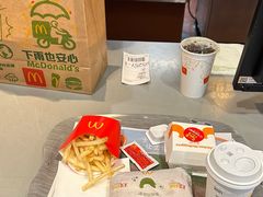 -麦当劳(杨林得来速店)