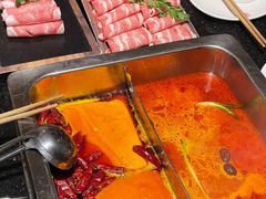 -百年川椒重庆老火锅(光谷店)