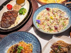 -阿妮叶李(光谷世界城店)