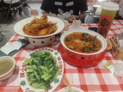-辣小鲜·南昌大排档(船山路店)
