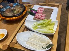 -煲大王猪肚鸡·椰子鸡火锅(红谷滩万达店)
