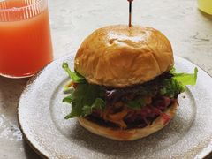 手撕猪肉红卷心菜三明治-RAC BAR(安福路店)