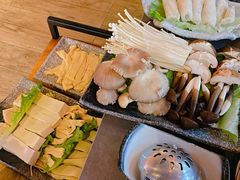 -同仁四季椰子鸡(宝安壹方城店)
