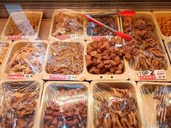 -绝味鸭脖(龙阳路生活广场店)