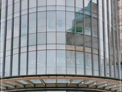 -URBAN REVIVO(上海中庚漫游城店)