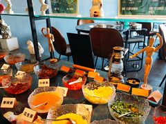 -小遇春麦·百香果鲜牛火锅·空中花园音乐餐厅(大学城店)