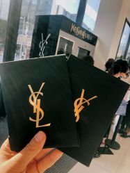 -YVESSAINTLAURENT