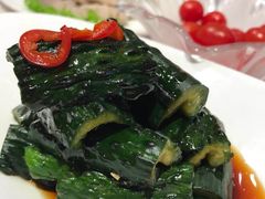-品悦酒店(三林古镇店)