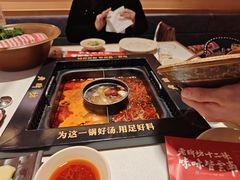 -老牌坊云南鱼豆花火锅(哈西万达店)