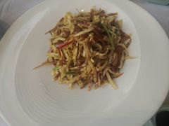 爽口脆耳丝-锦色烤鸭·本地菜(学院路店)