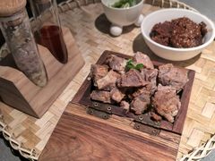 -左庭右院鲜牛肉火锅黑金店(陆家嘴中心店)