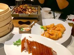 -四季民福烤鸭店(外滩外白渡桥店)