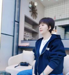 -MONE美发沙龙