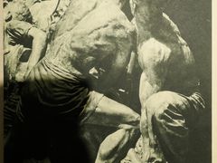照片《上海人民英雄纪念塔小样》-上海油画雕塑院