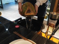 -东椰·海南椰子鸡火锅(朝阳门店)