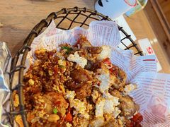 摇滚牛蛙-新白鹿餐厅(城西银泰城店)