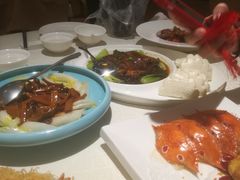 -顺峰海鲜酒楼(省府店)